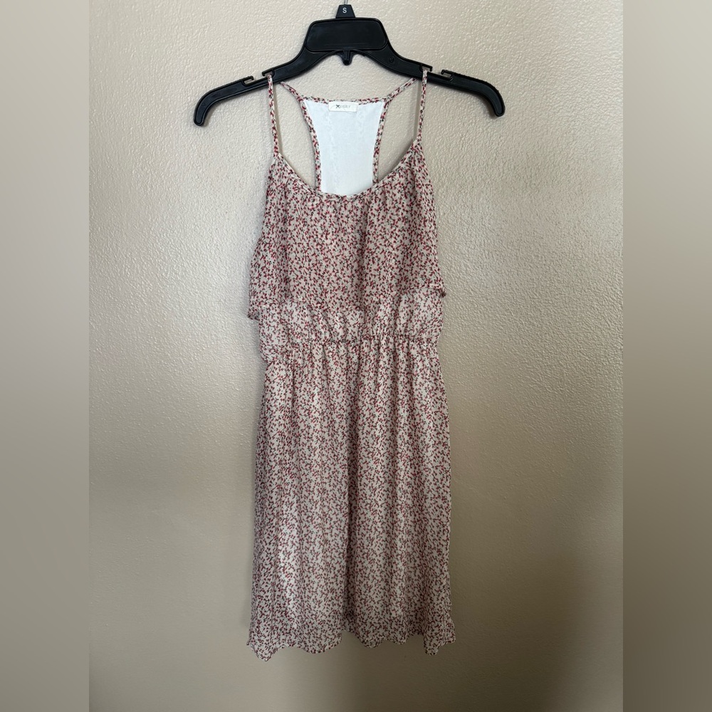 Everly dress. Floral print. Lined. Racer back.